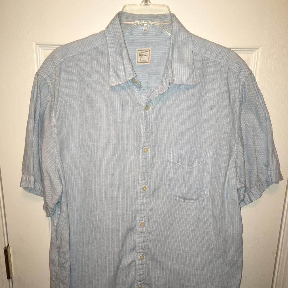 Men’s size Large button down